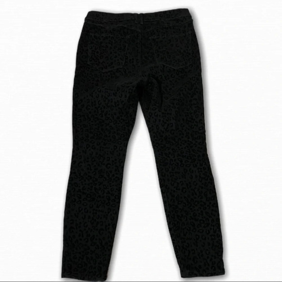 Macys Rewash high rise leopard print skinny pants - Picture 3 of 7